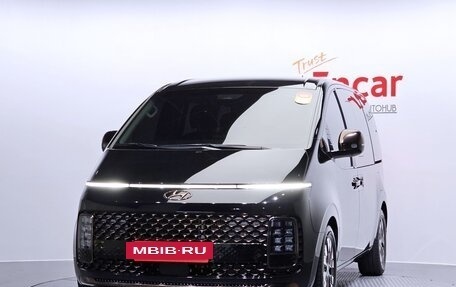Hyundai Staria, 2022 год, 2 999 000 рублей, 3 фотография