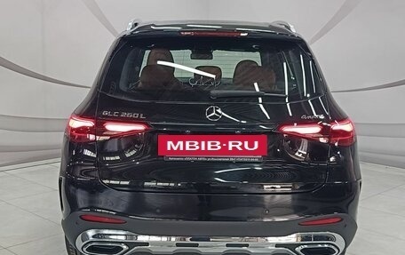 Mercedes-Benz GLC, 2024 год, 7 499 000 рублей, 6 фотография