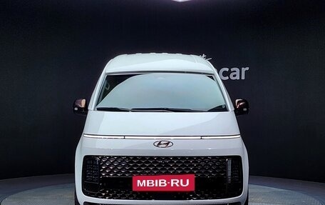 Hyundai Staria, 2022 год, 3 123 000 рублей, 3 фотография