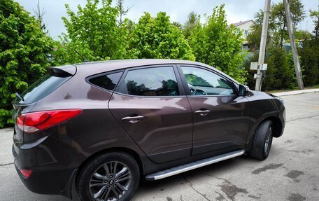 Hyundai ix35 I рестайлинг, 2015 год, 1 700 000 рублей, 2 фотография