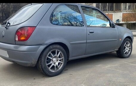 Ford Fiesta, 2000 год, 140 000 рублей, 2 фотография