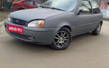 Ford Fiesta, 2000 год, 140 000 рублей, 3 фотография