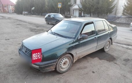Volkswagen Vento, 1996 год, 200 000 рублей, 2 фотография