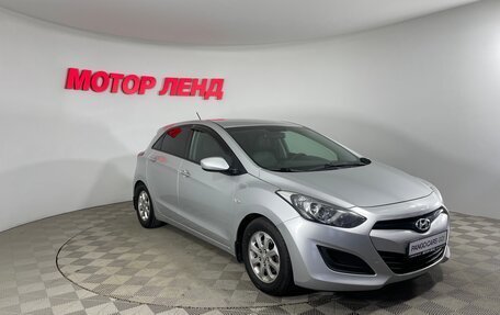 Hyundai i30 II рестайлинг, 2013 год, 871 000 рублей, 3 фотография