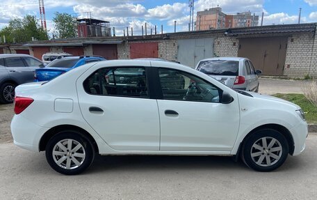 Renault Logan II, 2019 год, 1 400 000 рублей, 3 фотография