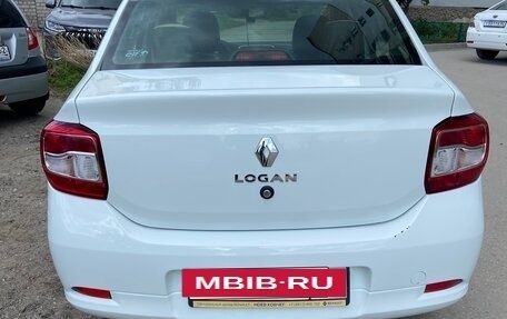 Renault Logan II, 2019 год, 1 400 000 рублей, 2 фотография