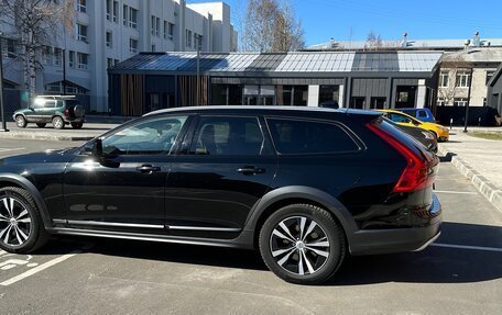 Volvo V90 Cross Country I рестайлинг, 2020 год, 3 750 000 рублей, 7 фотография