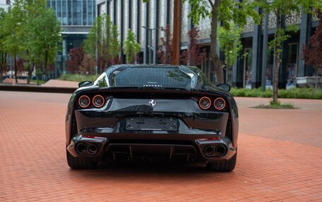 Ferrari 812, 2020 год, 38 000 000 рублей, 9 фотография