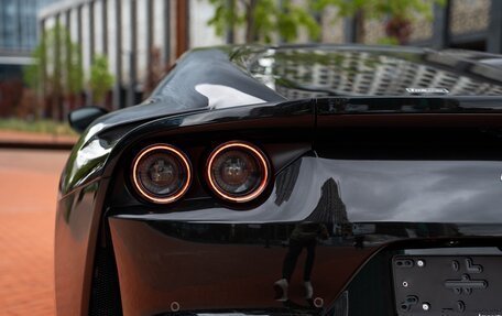 Ferrari 812, 2020 год, 38 000 000 рублей, 10 фотография