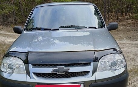 Chevrolet Niva I рестайлинг, 2011 год, 500 000 рублей, 3 фотография