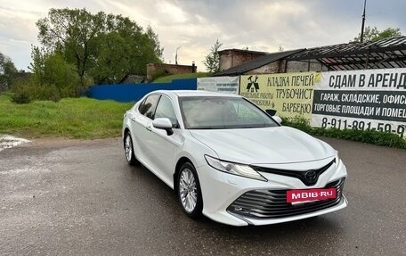 Toyota Camry, 2019 год, 2 800 000 рублей, 2 фотография
