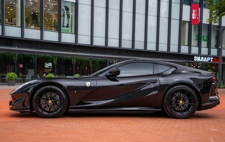 Ferrari 812, 2020 год, 38 000 000 рублей, 5 фотография