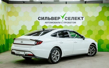 Hyundai Sonata VIII, 2021 год, 2 329 000 рублей, 2 фотография