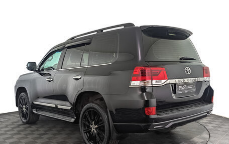 Toyota Land Cruiser 200, 2016 год, 6 000 000 рублей, 7 фотография