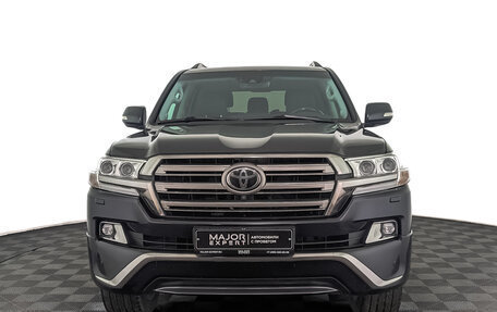 Toyota Land Cruiser 200, 2016 год, 6 000 000 рублей, 2 фотография