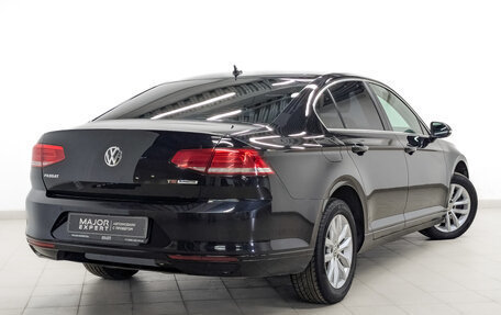 Volkswagen Passat B8 рестайлинг, 2017 год, 1 450 000 рублей, 5 фотография