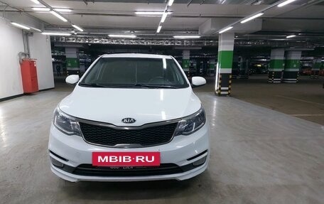 KIA Rio III рестайлинг, 2015 год, 897 000 рублей, 2 фотография