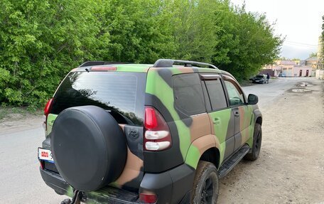 Toyota Land Cruiser Prado 120 рестайлинг, 2003 год, 1 250 000 рублей, 3 фотография