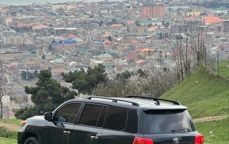 Toyota Land Cruiser 200, 2012 год, 3 450 000 рублей, 2 фотография