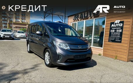 Honda Stepwgn IV, 2016 год, 1 699 000 рублей, 2 фотография