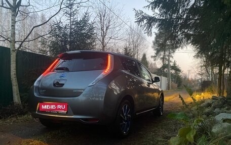 Nissan Leaf I, 2016 год, 1 350 000 рублей, 3 фотография