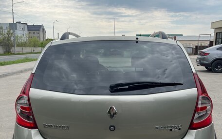 Renault Sandero I, 2014 год, 690 000 рублей, 2 фотография