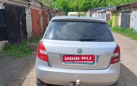 Skoda Fabia II, 2009 год, 400 000 рублей, 2 фотография