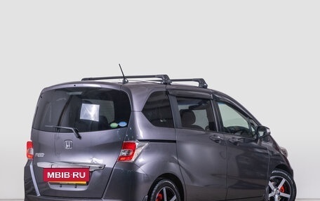 Honda Freed I, 2014 год, 1 349 000 рублей, 6 фотография