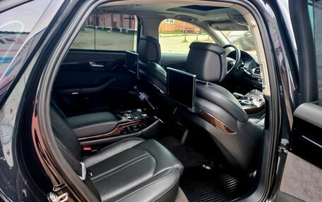 Audi A8, 2012 год, 1 700 000 рублей, 3 фотография