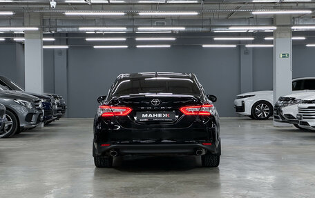 Toyota Camry, 2021 год, 3 120 000 рублей, 5 фотография