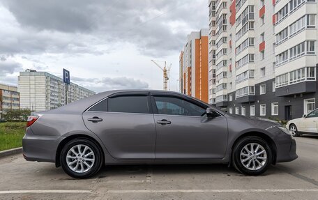Toyota Camry, 2015 год, 1 850 000 рублей, 5 фотография