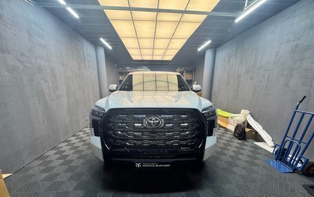Toyota Tundra, 2022 год, 10 000 000 рублей, 3 фотография