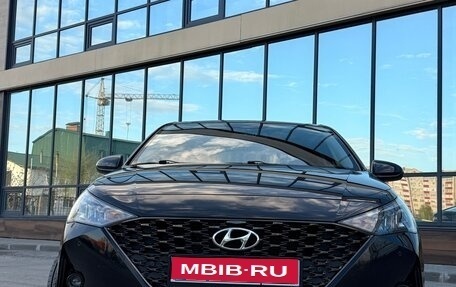 Hyundai Solaris II рестайлинг, 2020 год, 1 750 000 рублей, 1 фотография
