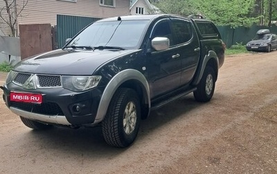 Mitsubishi L200 IV рестайлинг, 2013 год, 1 450 000 рублей, 1 фотография