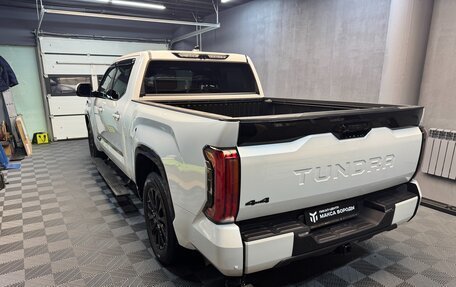 Toyota Tundra, 2022 год, 10 000 000 рублей, 7 фотография