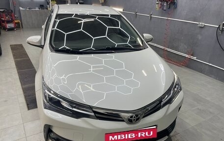 Toyota Corolla, 2017 год, 1 950 000 рублей, 2 фотография