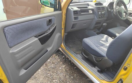 Mitsubishi Pajero Mini II, 2000 год, 350 000 рублей, 3 фотография