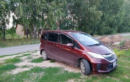 Honda Freed I, 2016 год, 1 390 000 рублей, 3 фотография