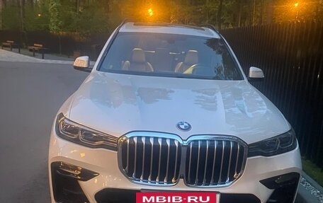 BMW X7, 2020 год, 8 500 000 рублей, 2 фотография