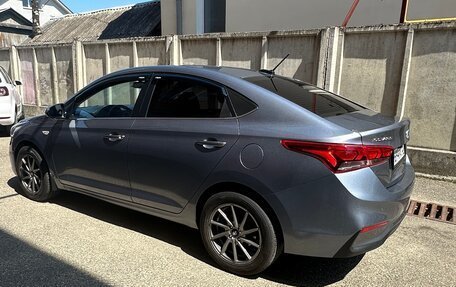 Hyundai Solaris II рестайлинг, 2019 год, 1 416 000 рублей, 3 фотография