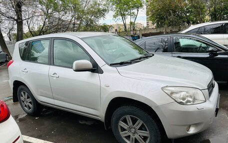 Toyota RAV4, 2007 год, 1 070 000 рублей, 5 фотография