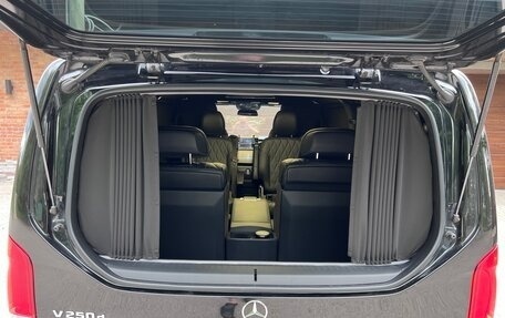 Mercedes-Benz V-Класс, 2022 год, 18 299 000 рублей, 9 фотография