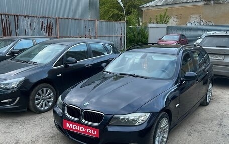 BMW 3 серия, 2009 год, 1 280 000 рублей, 2 фотография