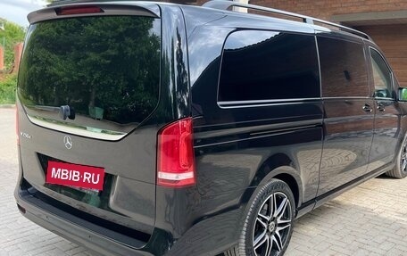 Mercedes-Benz V-Класс, 2022 год, 18 299 000 рублей, 8 фотография