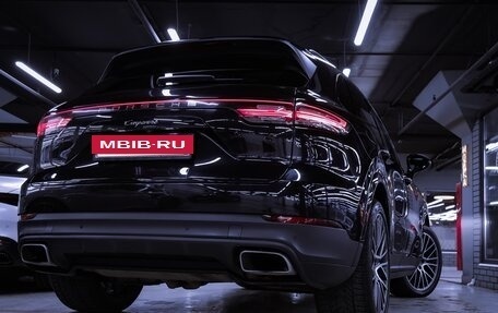 Porsche Cayenne III, 2021 год, 7 700 000 рублей, 2 фотография
