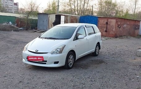 Toyota Wish II, 2005 год, 900 000 рублей, 2 фотография