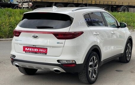 KIA Sportage IV рестайлинг, 2020 год, 2 390 000 рублей, 6 фотография
