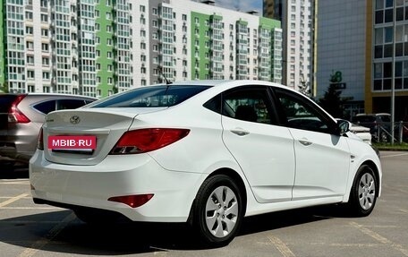 Hyundai Solaris II рестайлинг, 2016 год, 899 999 рублей, 7 фотография