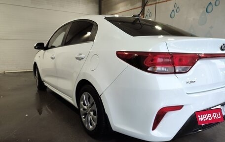 KIA Rio IV, 2018 год, 845 000 рублей, 4 фотография