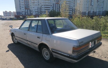 Toyota Crown, 1985 год, 299 999 рублей, 5 фотография